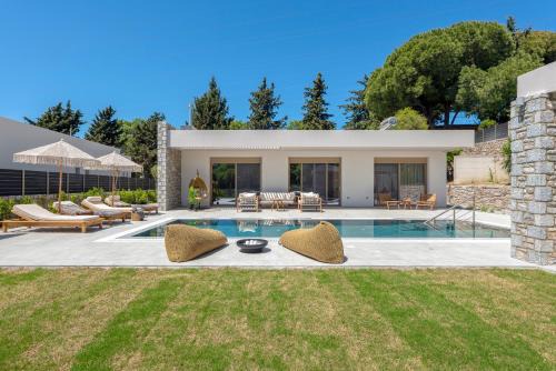 Emerald & Ruby Villas in Asgourou