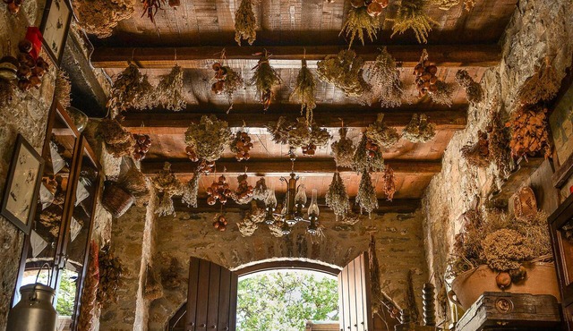 Enagron Cretan Ecotourism Village in Mylopotamos
