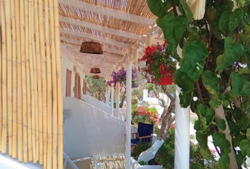 Errika's Sweet Home in Provatas
