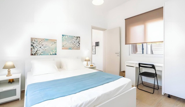 Evan Suites No 2 Apartment with Wi-Fi and Air Conditioning in Rhodes Town