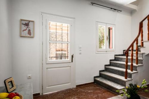 Eveniki house in Pelekas