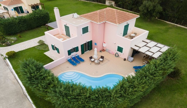 Fedra (3 bedrooms, Sleeps 6) in Sami