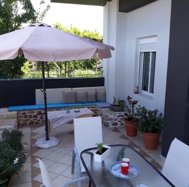 Filoxenia Apartments in Skala Sotiros