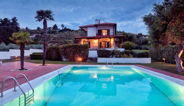 #FLH-Escada Pool Villa-Hanioti in Chaniotis