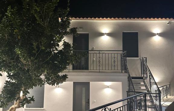 Flonikos Apartmnets in Tsimándria