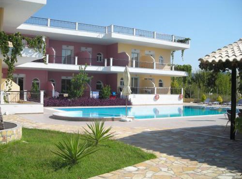 Fotini Studios in Vasiliki