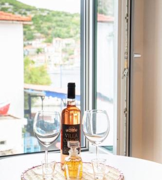 Gaia Trikeri Suites in South Pelion