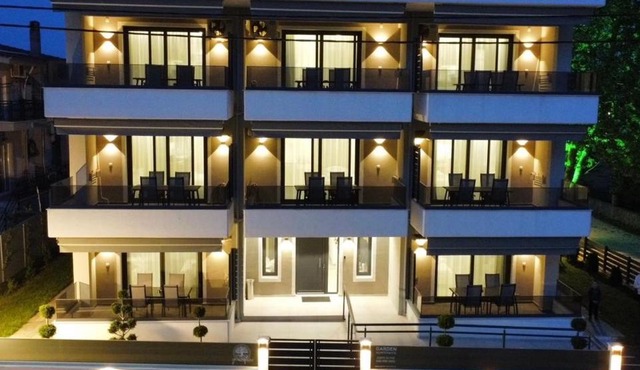 Garden Apartments in Keramoti