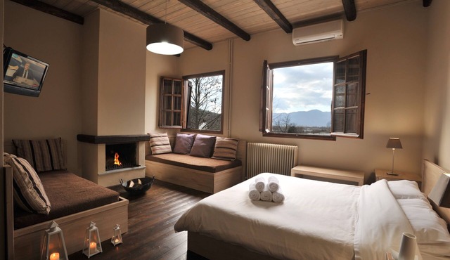 Gefyri Hotel in Konitsa