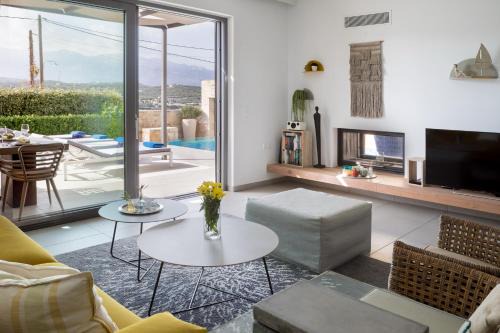 GM Villas - Villa Karga & Villa Nova in Almyrida