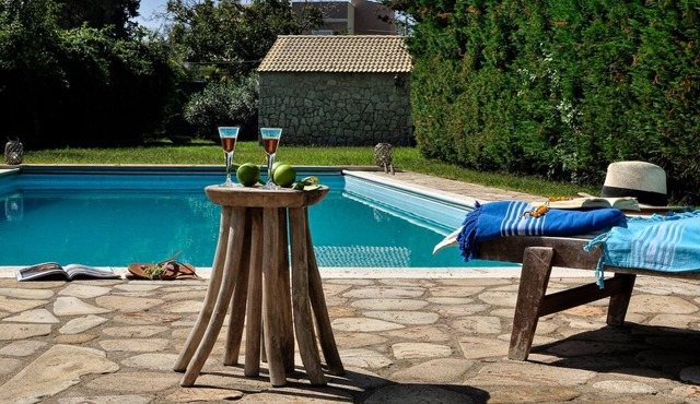 Portico Verde private Villa with pool | Corfu in Δημοτική Κοινότητα Λευκίμμης