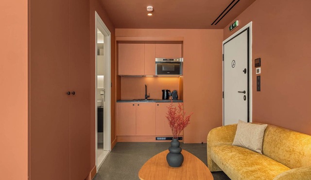 Grid by Zoia Living in Athens