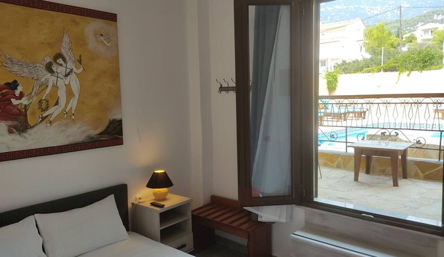 Guest House Kithairon in Mandra-Eidyllia