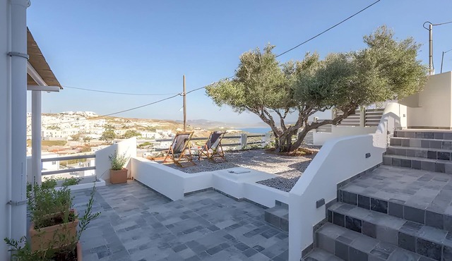 Helenas Cycladic House in Milos