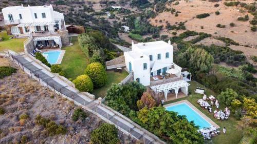 Heliades Villas in Andros