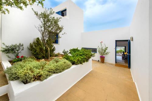 Hidesign Athens Villa In Sounio in Athens