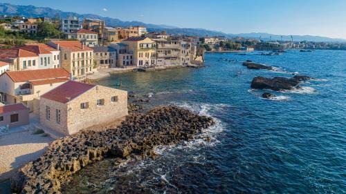 Hippocampo Waterfront Villa in Chania