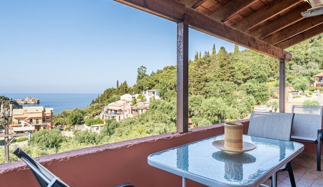 Holiday Apartment "Arianna Grand" with Sea View, Shared Pool & Wi-Fi in Corfu