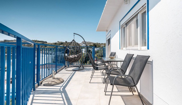 Holiday Home 'Yamas Luxury House' with Sea View, Wi-Fi and Air Conditioning in Archangelos