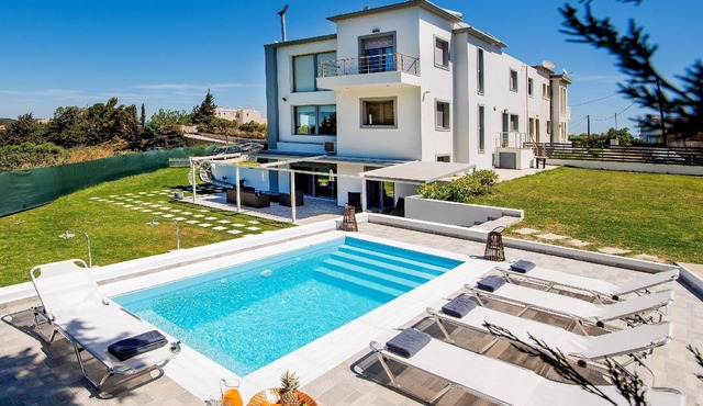 Holiday house Rodos for 1 - 10 persons with 4 bedrooms - Holiday house in Rodos
