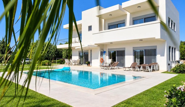 Home22 in Asgourou