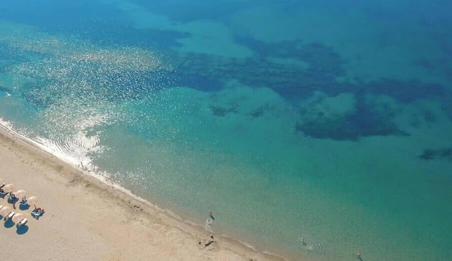 Hotel Elena - Cozy Seaside Twin Suite in Skyros in Skyros
