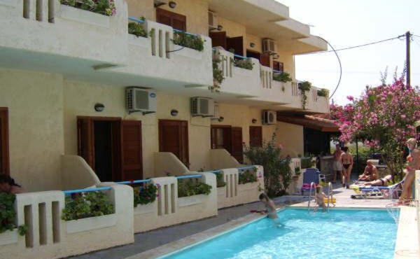 Hotel Elida in Platanes
