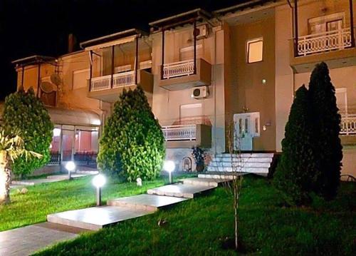 Hotel La Strada in Tycherón