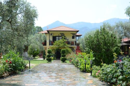Hotel Maria in Chrysi Ammoudia