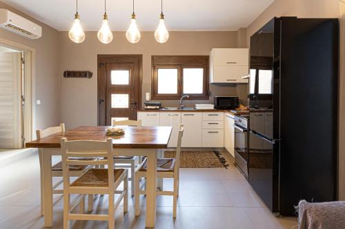 Irinis Apartments Karfas, Chios in Chios