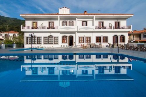 Iro's Residence in Ágios Konstantínos