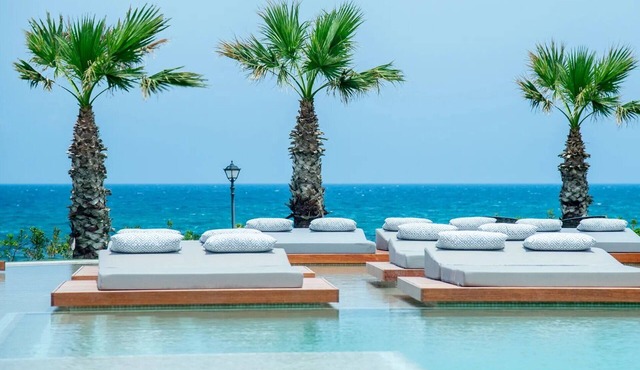 ISholidays DoubleRoom GardenView Outdoor HotTub in Analipsi