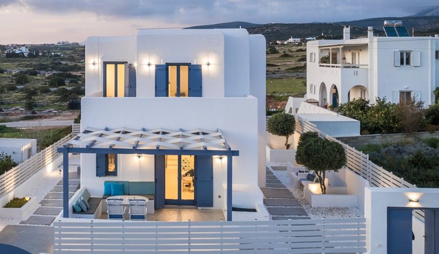ISholidays Paros Pebble Summer House in Kampos
