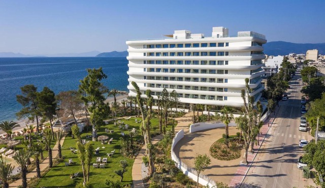 Isla Brown Corinthia Resort & Spa, Curio Collection by Hilton in Agioi Theodoroi