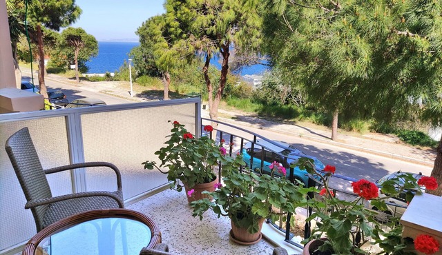 Italian flair with sea view! in Ρόδος
