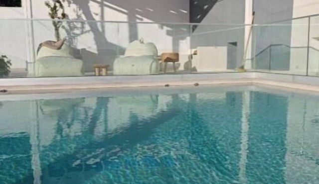 Junior Suite with heated Infinity Pool in Sozopoli