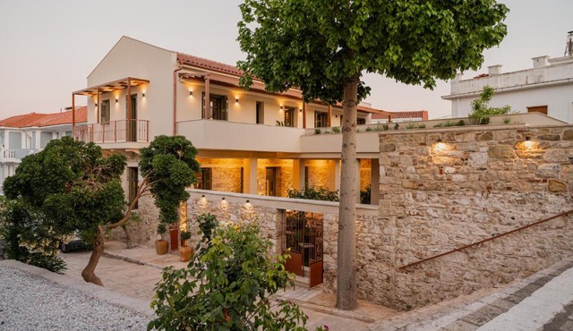 JUNO Collection Residences in Pythagorion