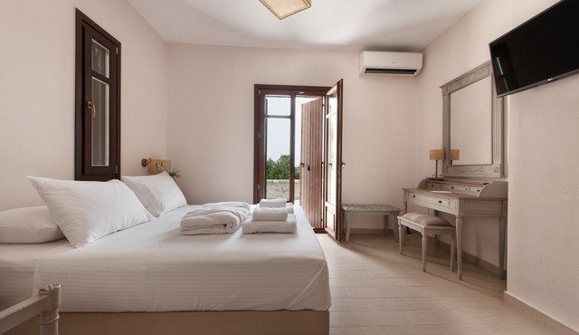 Kamares Villas in East Mani