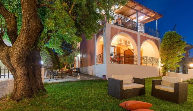 Katerina Rooms in Meson Yerakarion
