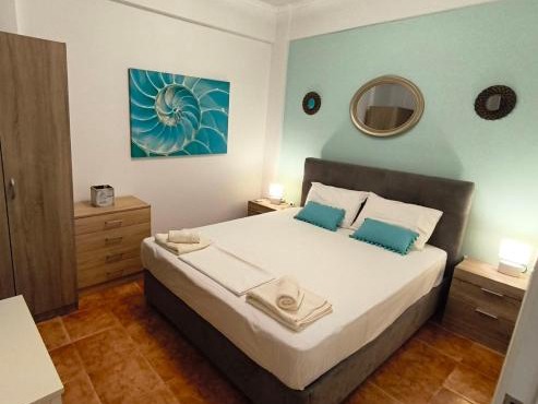 Katerina's Apartment in Toroni