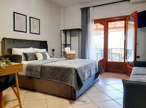 Katerina 's Rooms & Apartments in Neos Marmaras