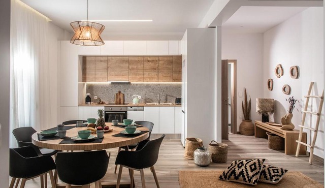 Khroma Luxury Suite 1 Beach front apartment in Hersonissos