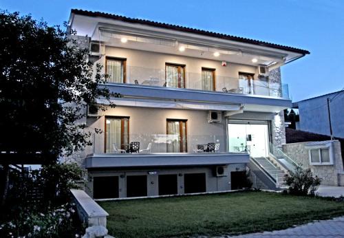Kochili Seashell Apartments in Siviri