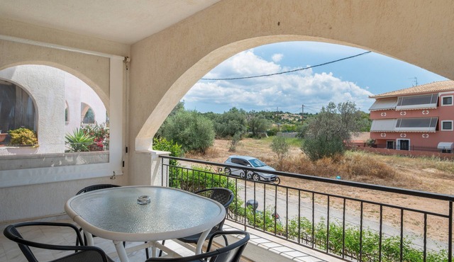 Kyma Arch House: Authentic Stay with Panoramic Views in Porto Heli in Porto Cheli