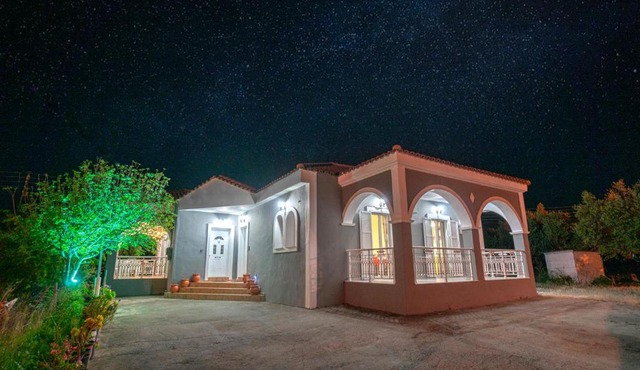 La Nostra Casa Apartments in Psarou