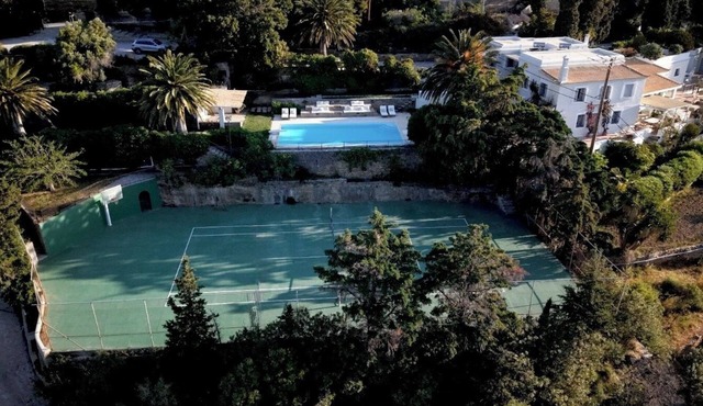 Large Villa with Pool and Private Tennis Court near Ormos Korthiou in Ormos Korthiou