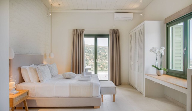 Lavanda Suite by Casa Di Fiori Andros Suites in Γαύριο