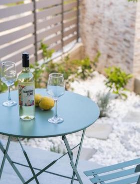 Lemon Tree - Private Garden & View in Gonia