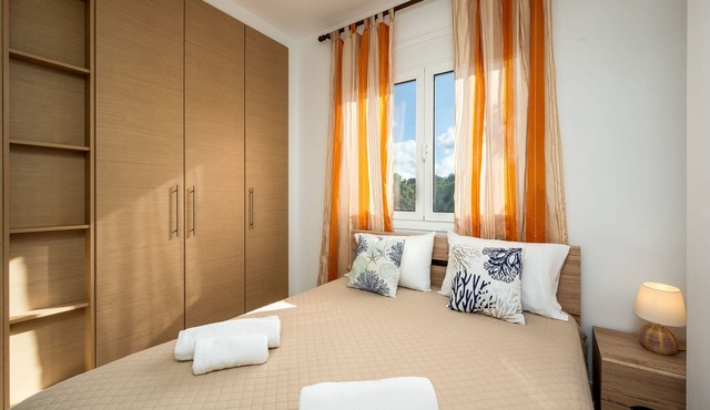Levanta Cozy Two-Bedroom Apartment in Kalavarda in Kalavarda