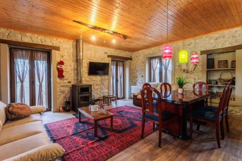 Levidi Sani 11 Suite in Levidi